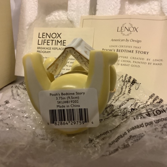 Lenox Collectible Disney Winnie the Pooh Figurine+book Bedtime Stories+COA NIB - Picture 2 of 10